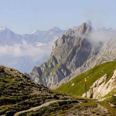 Hauts De Chaviere A13 By Interhome