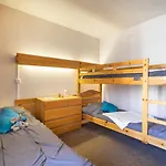 Daire Hauts De Chaviere A13 By Interhome