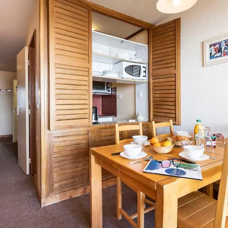 Les Hauts De Chaviere By Interhome Apartment Val Thorens